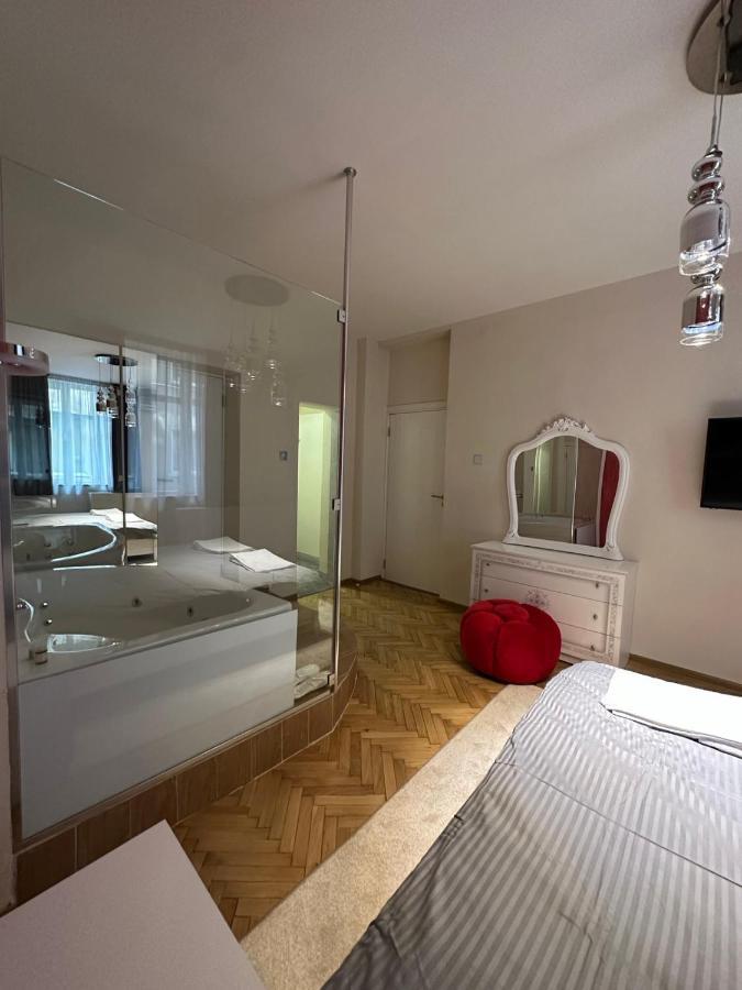 Lux Apartments Top Center صوفيا المظهر الخارجي الصورة