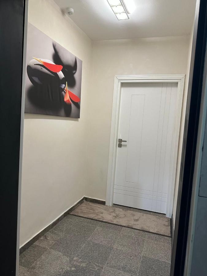 Lux Apartments Top Center صوفيا المظهر الخارجي الصورة