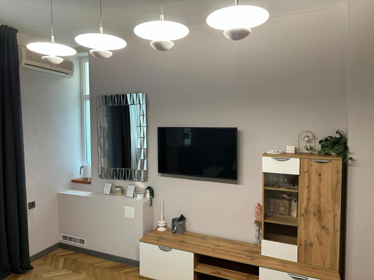 Lux Apartments Top Center صوفيا المظهر الخارجي الصورة