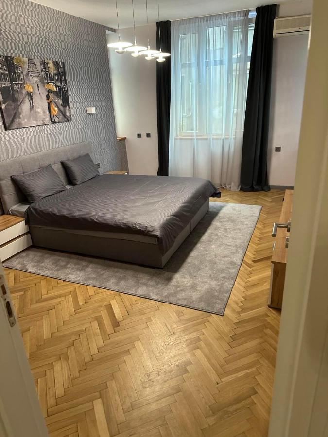 Lux Apartments Top Center صوفيا المظهر الخارجي الصورة